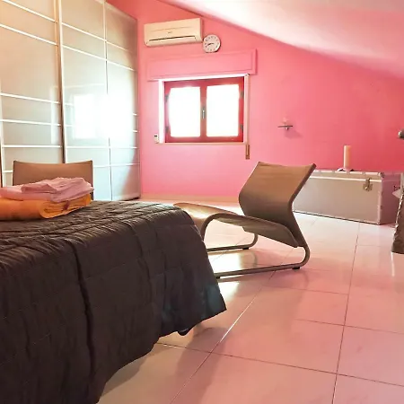 Mansarda Finemente Arredata 400 Mt Dal Mare Apartment Locri